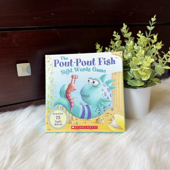 The Pout-Pout Fish Sight Words Game - Scholastic Educational Kids Activity Game - Picture 1 of 7